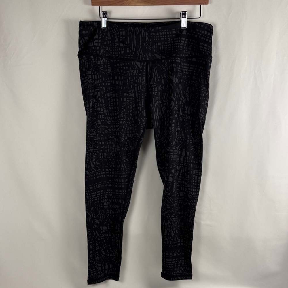 2-pack: Zella Black and Gray Animal Print Yoga Pants - Picture 3 of 10